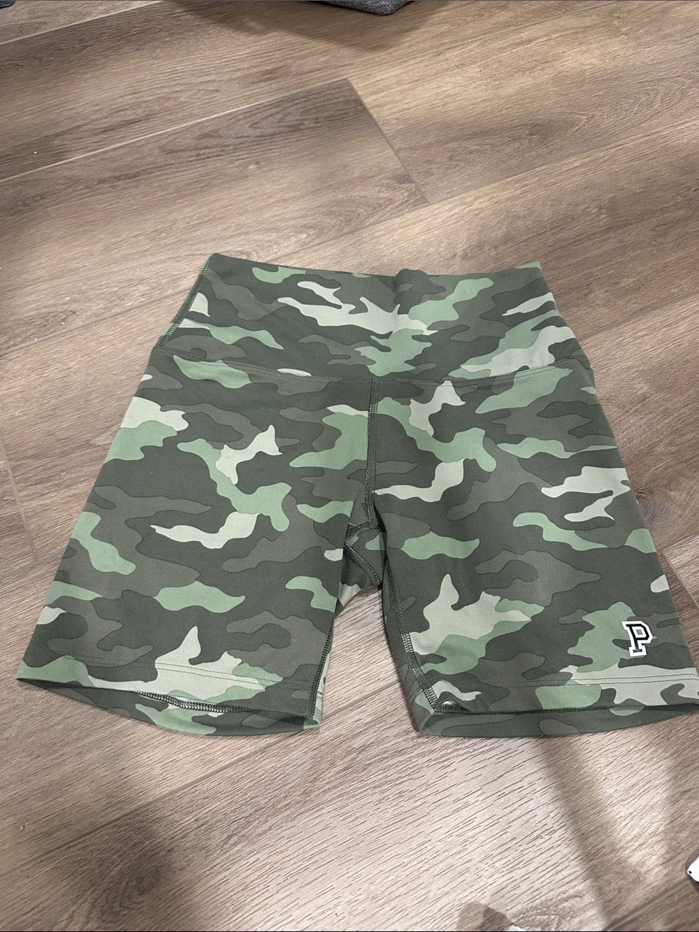 PINK Victoria's Secret Green Camo Bike Shorts